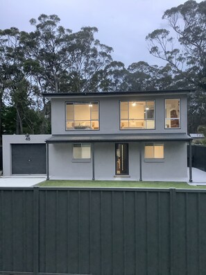 Exterior - Jervis Bay Hideaway. Full House Surrounded By Nature. Close to Everything. (Erowal Bay)