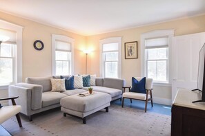 TV a schermo piatto, studio