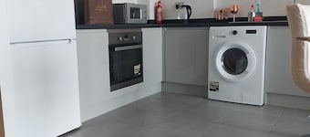 Ensuite Double Bedroom Apartment, Live in landlord.