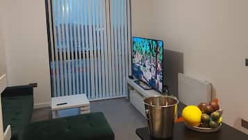 Smart TV, books