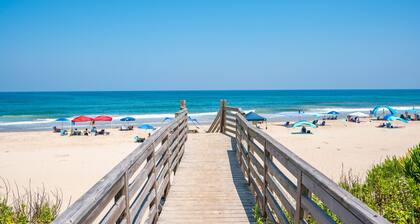 The Purple Dandelion-Oceanside,dog-friendly 🐶easy beach access,community pool