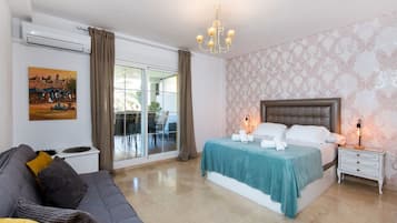 2 habitaciones, tabla de planchar con plancha, internet y ropa de cama