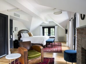 HERITAGE LOFT - ROOMS 6 & 10 | 1 bedroom, Frette Italian sheets, premium bedding, down comforters