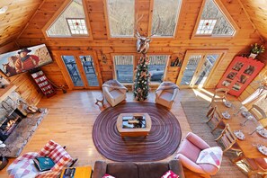 Interior - Charming Cabin w/ Sweeping Mountain Views (Boone)