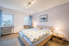 3 chambres, fer et planche Ă repasser, Wi-Fi gratuit, draps fournis
