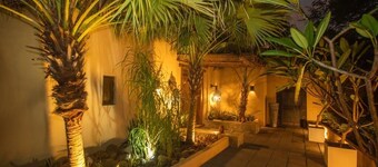 Luxury Home w/ great internet and pool