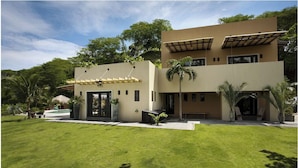星評価なしの画像、4 / 28、ボタン