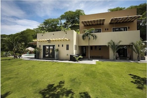 Fachada