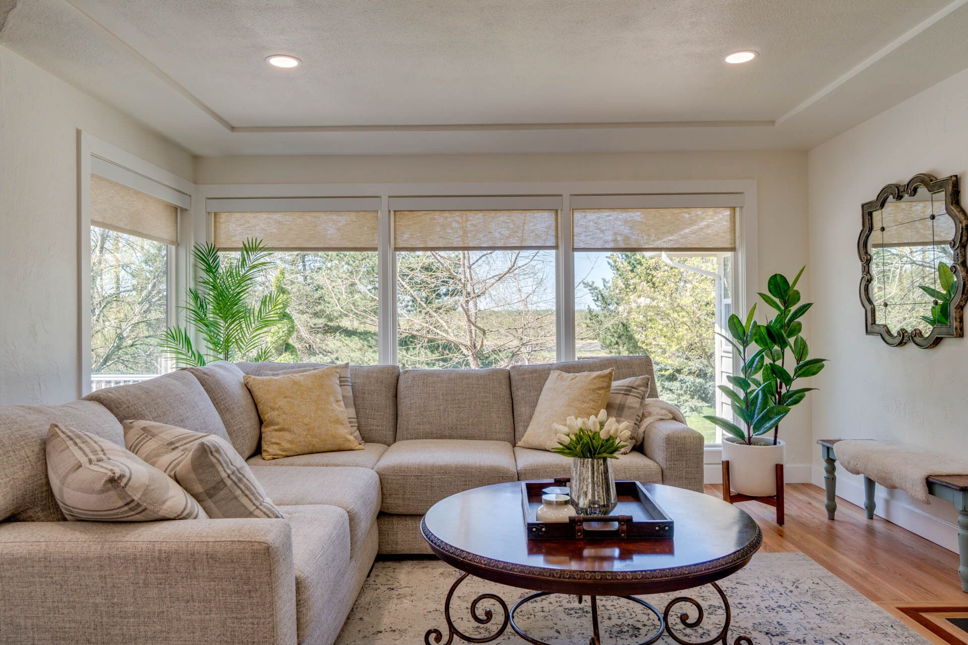 Smart TV, fireplace, table tennis, books