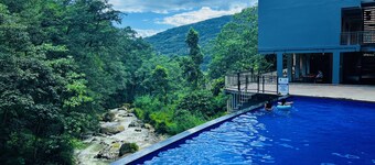 Amor Gangtok Resort and Spa