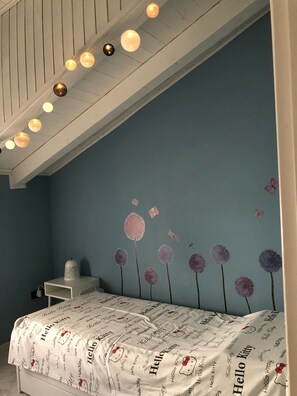 2 habitaciones, tabla de planchar con plancha y wifi gratis 