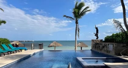 Condo with private pool and beach access