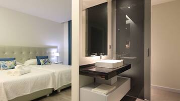 6 quartos, Wi-Fi de cortesia, roupa de cama