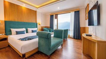 Premium Suite | Free WiFi, bed sheets