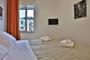 1 室のベッドルーム、アイロン / アイロン台、WiFi、ベッドシーツ