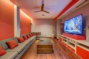 Smart TV, books, computer monitors, printers