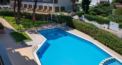 Apartment in Torredembarra with Shared Pool and Terrace