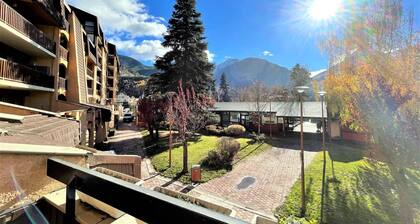 Cozy Studio with Balcony, 250m from Prorel Cable Car in Briançon