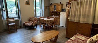2-Bedroom Apartment - 4/6 pers - Near Cable Car
