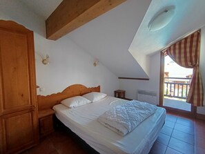 3 bedrooms, travel crib, WiFi - Duplex with garage, near ski slopes (Montgenèvre)