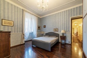 2 bedrooms, Internet, bed sheets
