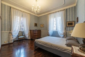 2 bedrooms, Internet, bed sheets