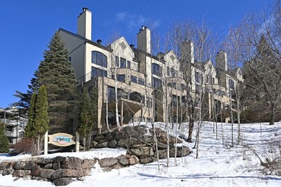 Tremblant Rocher Soleil Ski In Ski Out 2 Bedroom