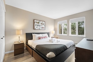 2 habitaciones, escritorio, tabla de planchar con plancha y wifi gratis