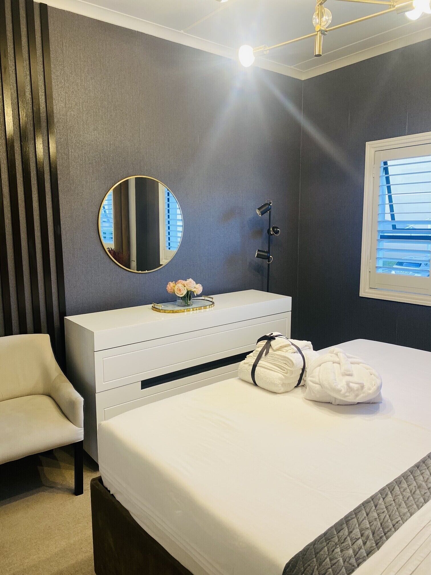 3 chambres, bureau, fer et planche à repasser, Wi-Fi gratuit