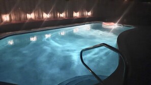 Interior - Heated Pool Game Room in Newly Renovated Home in Fort Lauderdale (Fort Lauderdale)