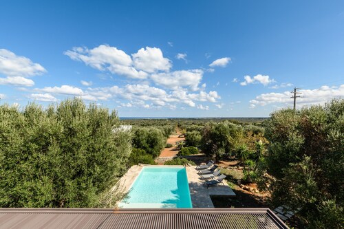 Villa Opale con piscina by Wonderful Italy