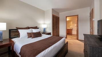 3 habitaciones, tabla de planchar con plancha y wifi gratis