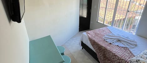 Standard Double Room | Free WiFi, bed sheets