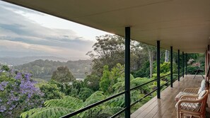 Terrace/patio - Hillcrest North Narooma - Panoramic Retreat (North Narooma)