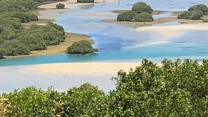 Beach - Hillcrest North Narooma - Panoramic Retreat (North Narooma)
