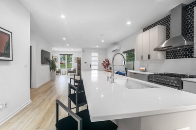 Modern Home with Rooftop Deck