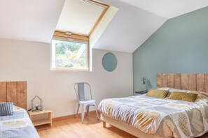 5 chambres, fer et planche à repasser, Wi-Fi gratuit, draps fournis