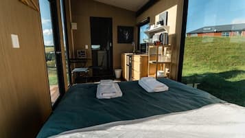 1 habitación, wifi y ropa de cama