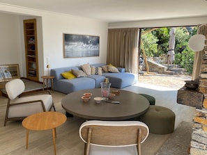 Smart TV, fireplace, stereo - Waterfront villa (Bormes-les-Mimosas)
