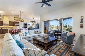 Smart-TV, Stereoanlage, Arbeitsbereiche