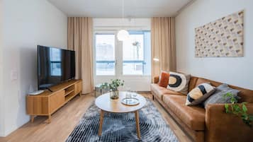 Deluxe-huoneisto, 2 makuuhuonetta, sauna, kaupunkinäköala | Oleskelualue