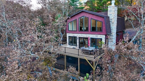 Tree-top serenity! | Big sky views & private hot tub under the stars | Bryce Resort