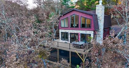 Tree-top serenity! | Big sky views & private hot tub under the stars | Bryce Resort