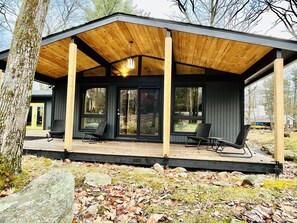 Exterior - The LoveShack- MidCenturyModern w hot tub in the Poconos! (Lake Harmony)