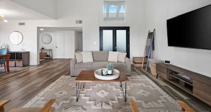 Newly Remodeled Home @ the Omni at Rancho Las Palmas in Rancho Mirage!