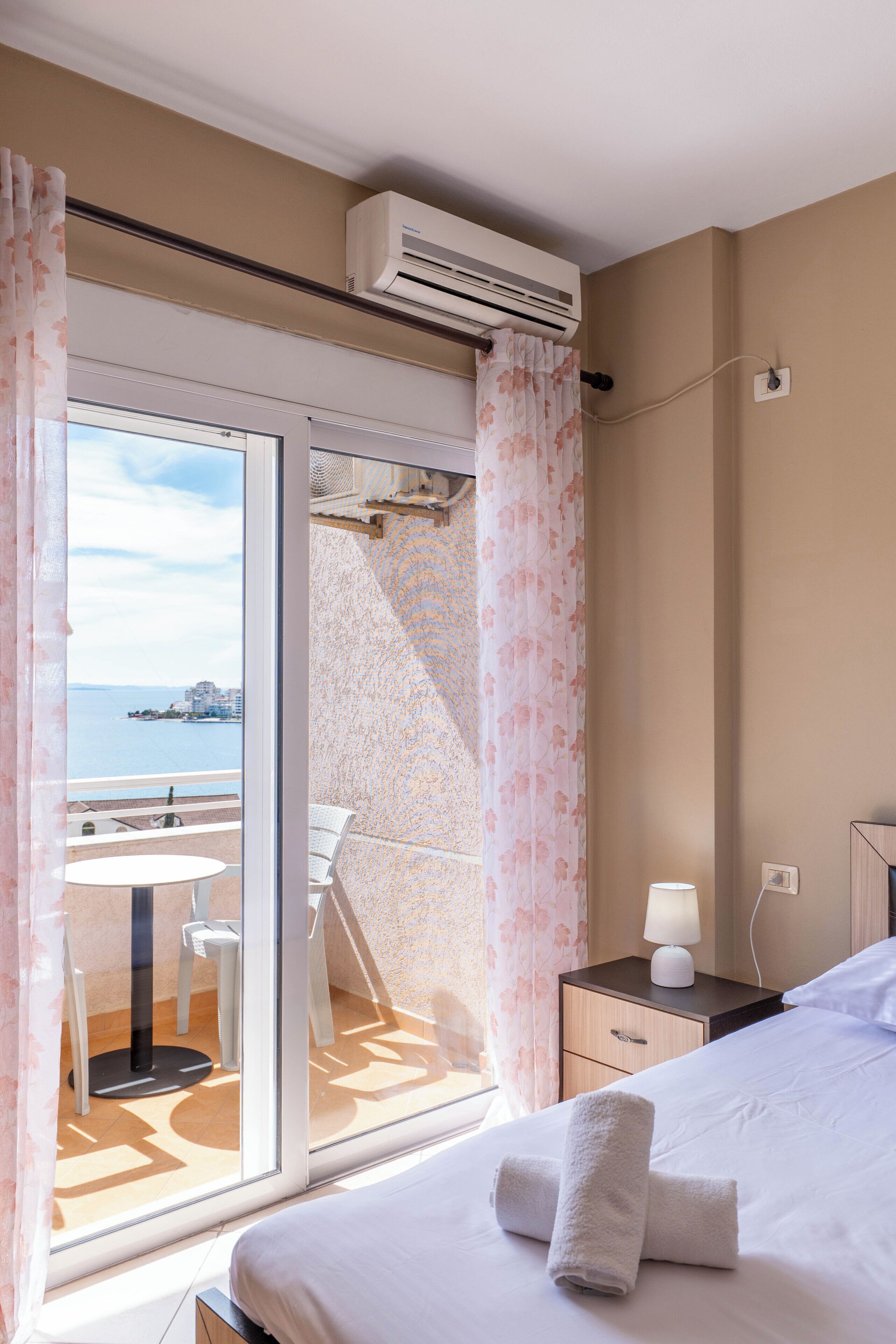 2 bedrooms, WiFi