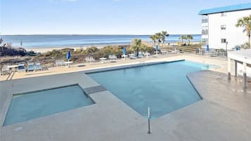 Udendørs pool