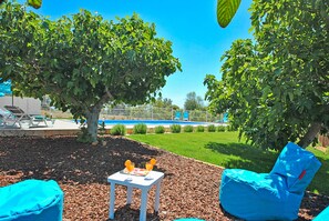 Property grounds - Retreat w/ heatable pool & BBQ (Boliqueime)