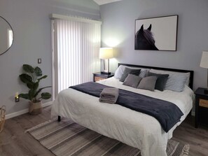 3 bedrooms, iron/ironing board, WiFi, bed sheets