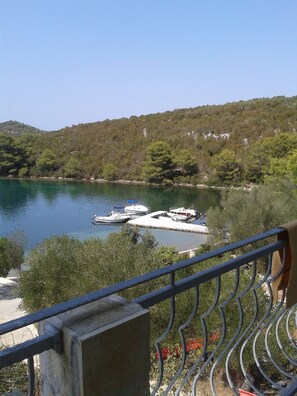 Property grounds - Room in Luka with Seaview, Balcony, Air condition, WIFI (4659-3) (Luka)